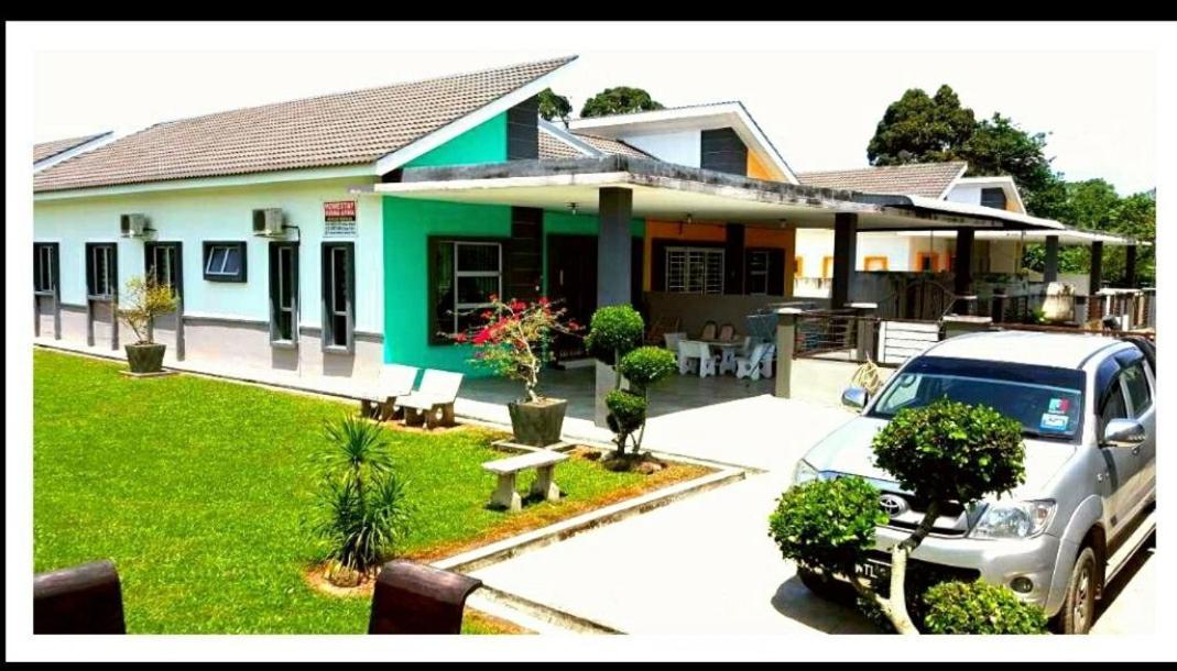 Taiping Homestay Husna Afina Bagian luar foto